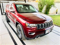 جیپ گراند شیرۆکی